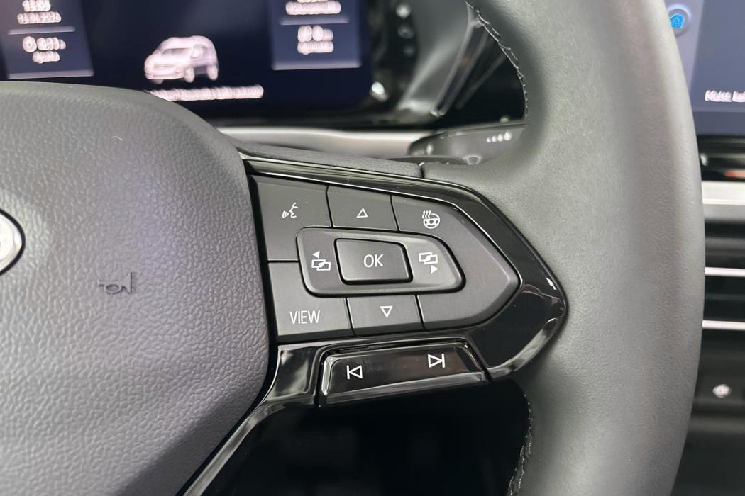 FORD Grand Tourneo Connec 2025