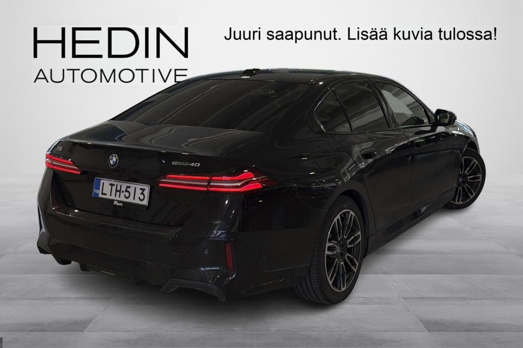 BMW i5 2024