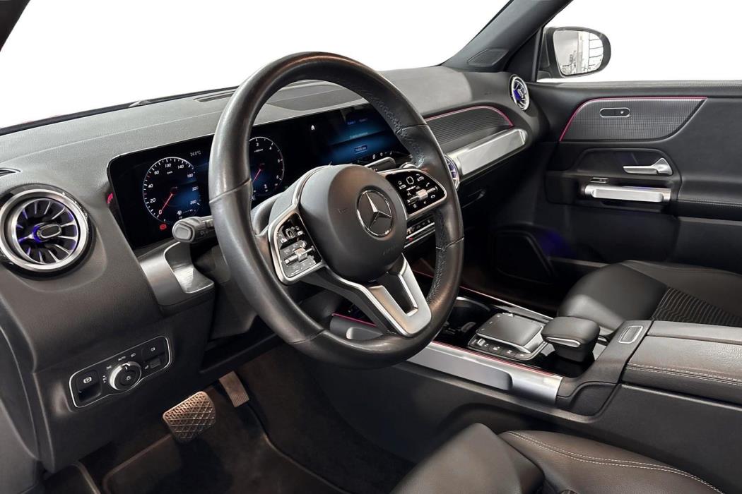MERCEDES-BENZ GLB 2023