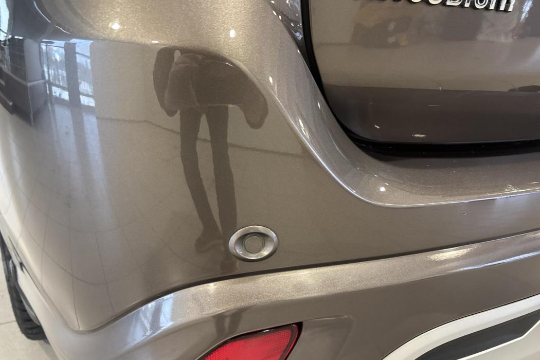 Mitsubishi Outlander PHEV 2019