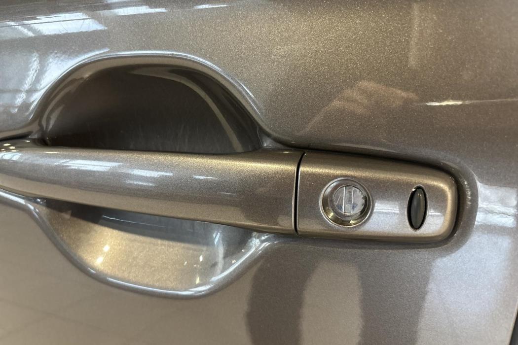 Mitsubishi Outlander PHEV 2019