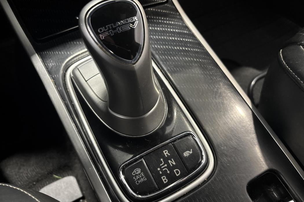 Mitsubishi Outlander PHEV 2019