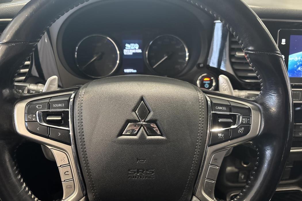Mitsubishi Outlander PHEV 2019
