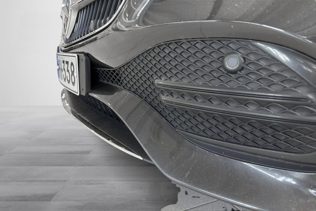 Mercedes-Benz C 2023