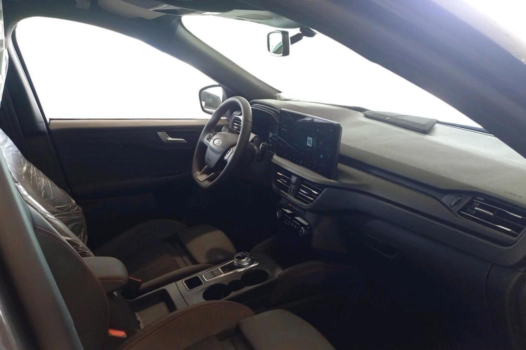 FORD Kuga 2026