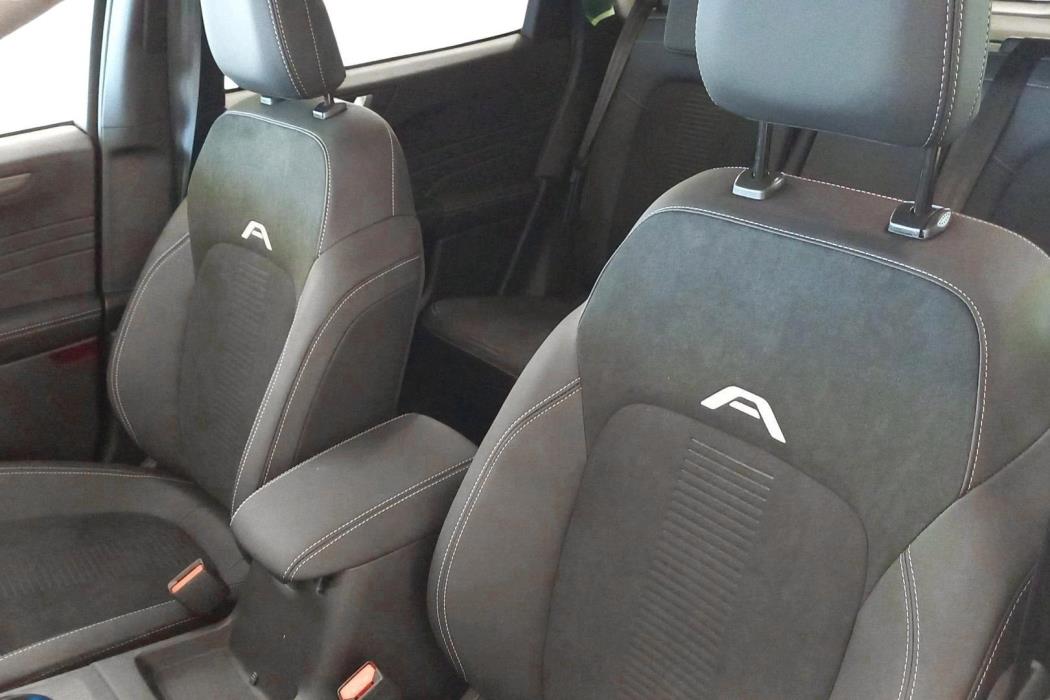 FORD Kuga 2026