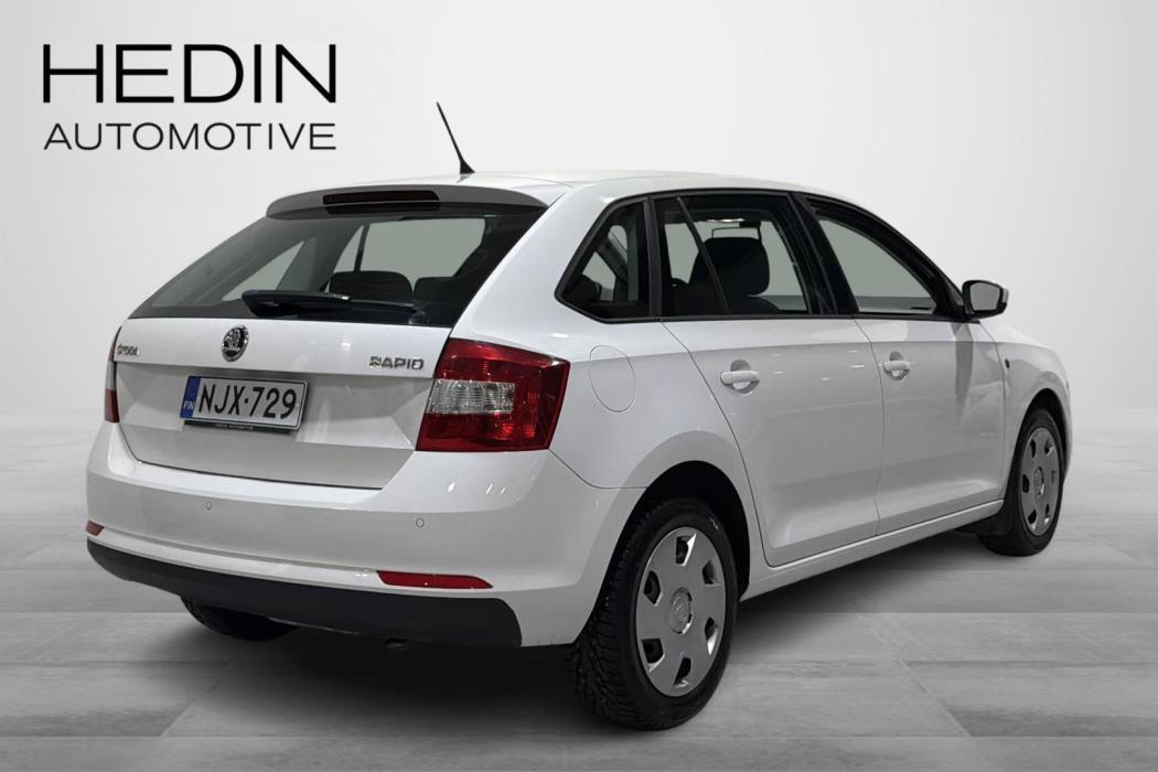 SKODA Rapid 2015
