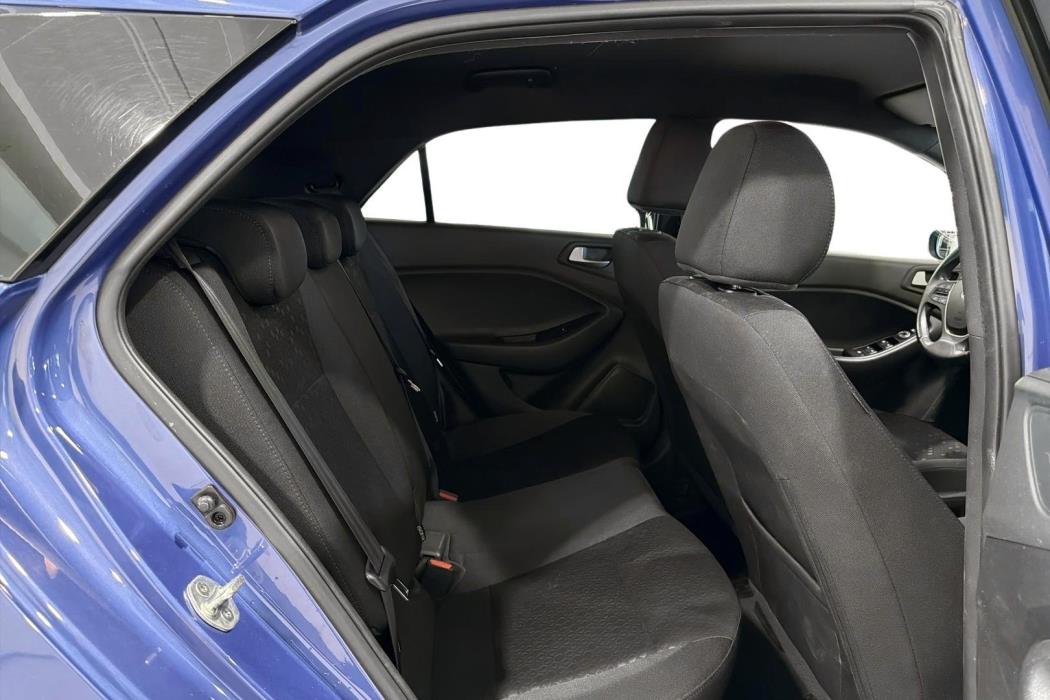 HYUNDAI i20 Hatchback 2018