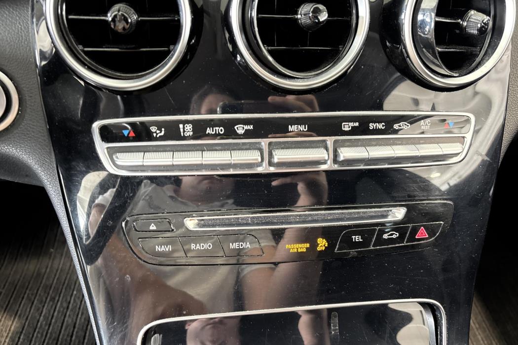 MERCEDES-BENZ C 2015