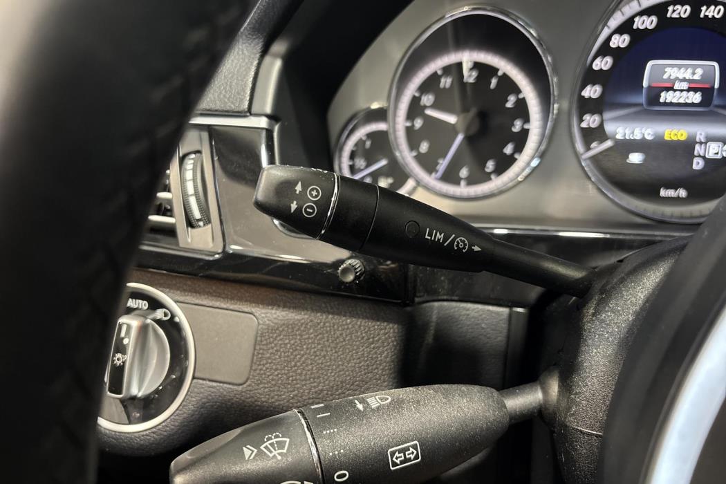 MERCEDES-BENZ E 2013