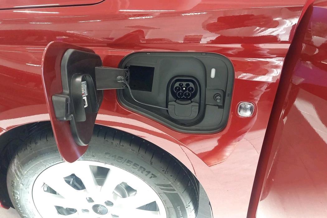 FORD Grand Tourneo Connec 2026