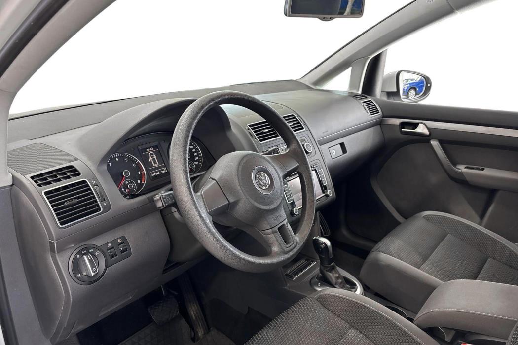 Volkswagen Touran 2015