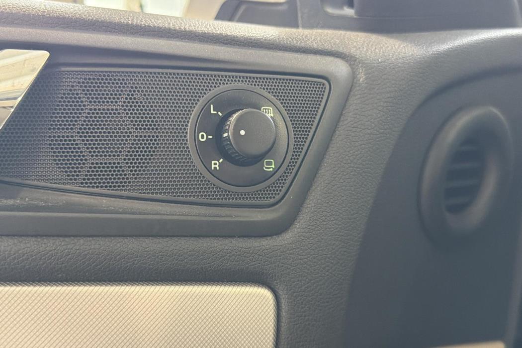 SKODA OCTAVIA 2012