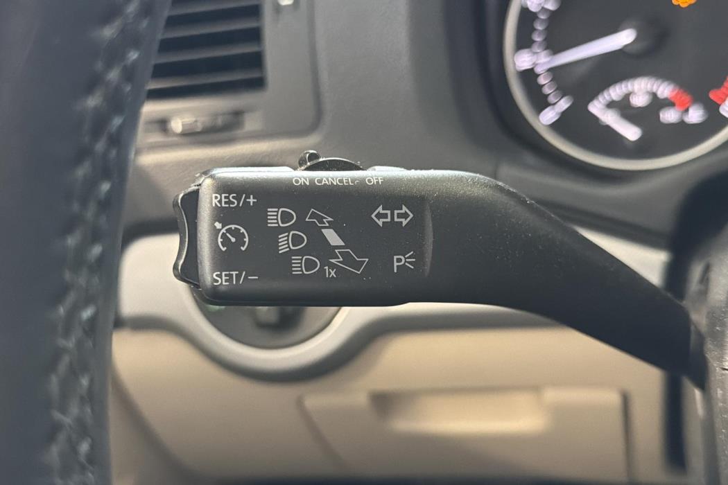 SKODA OCTAVIA 2012