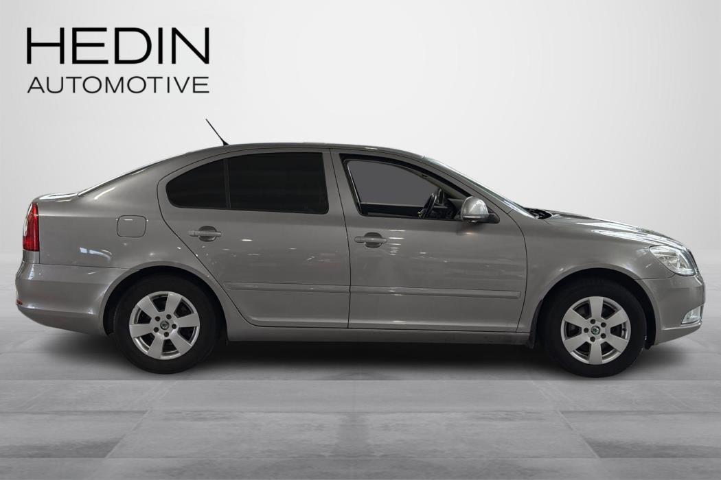 SKODA OCTAVIA 2012