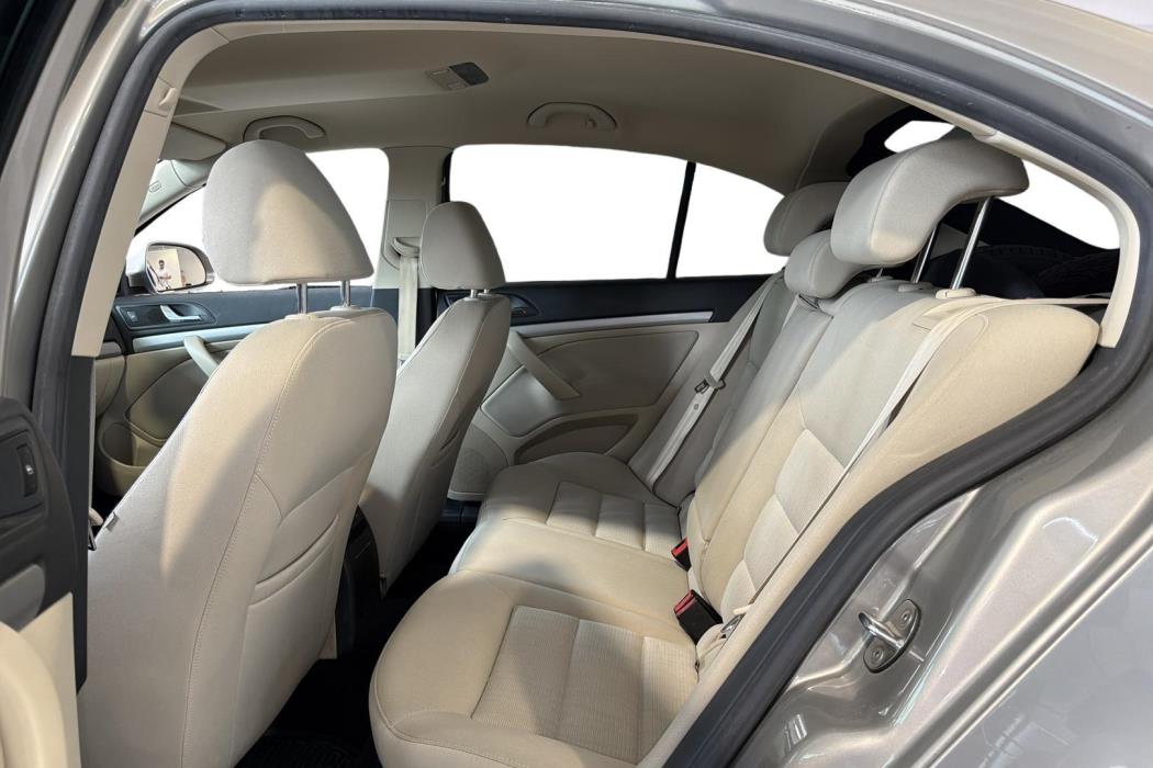 SKODA OCTAVIA 2012