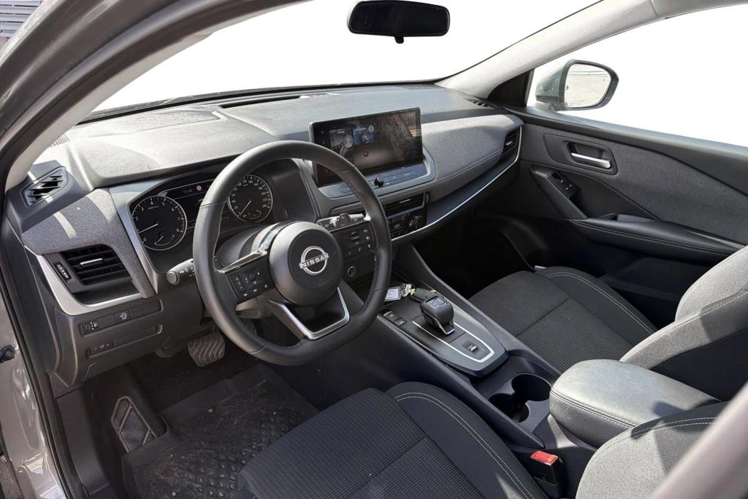 NISSAN Qashqai 2024