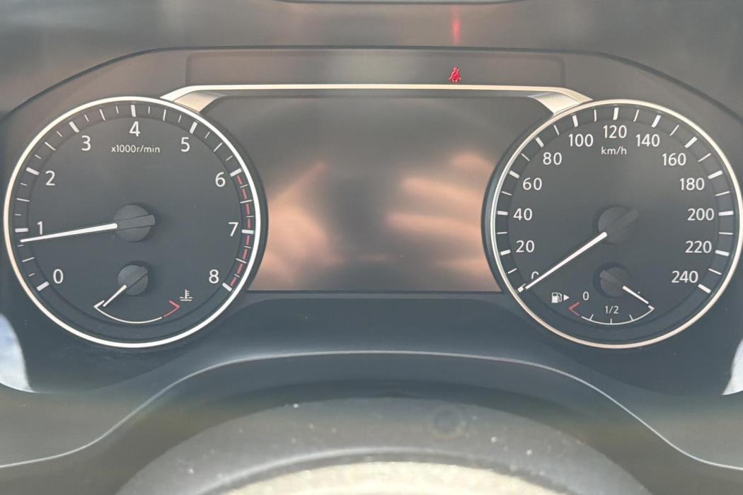 NISSAN Qashqai 2024