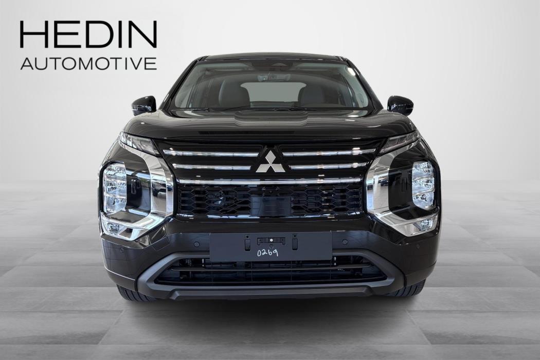 Mitsubishi Outlander 2025