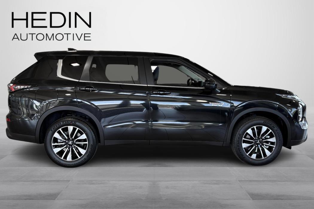 Mitsubishi Outlander 2025