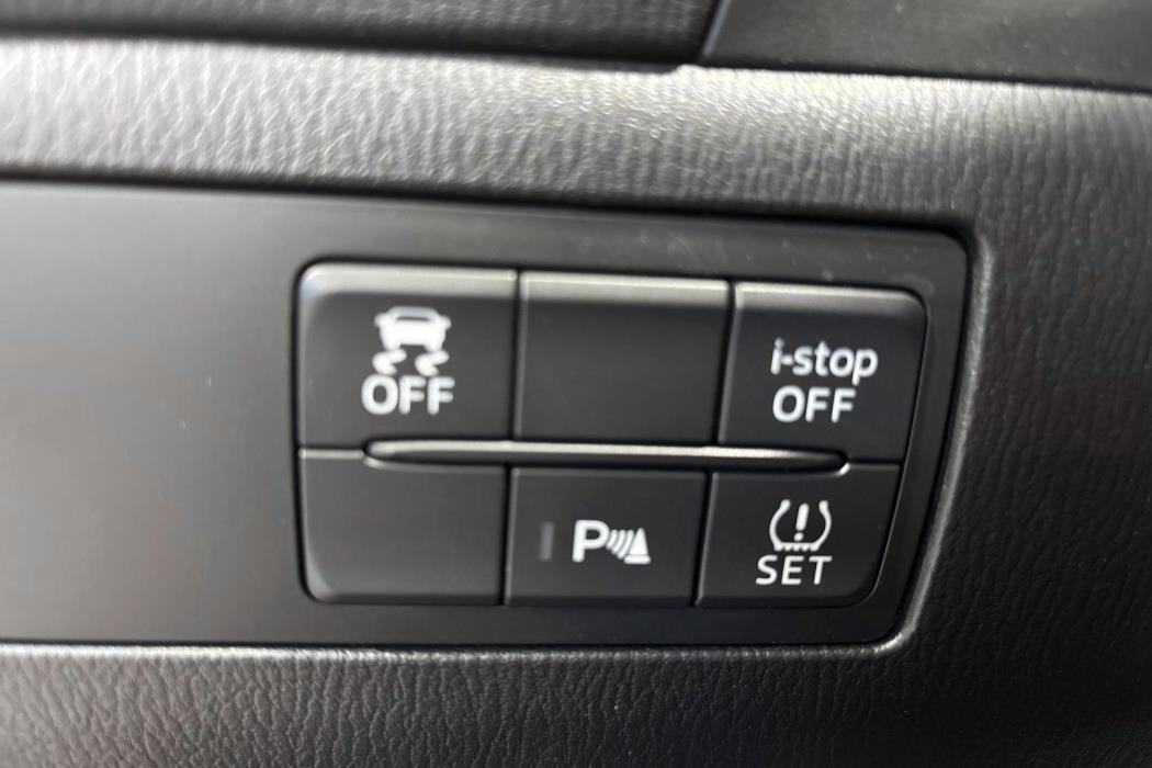 MAZDA Mazda3 2017