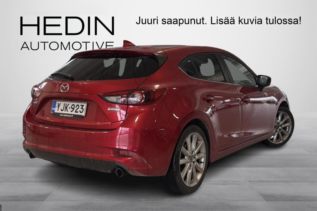 MAZDA Mazda3 2017
