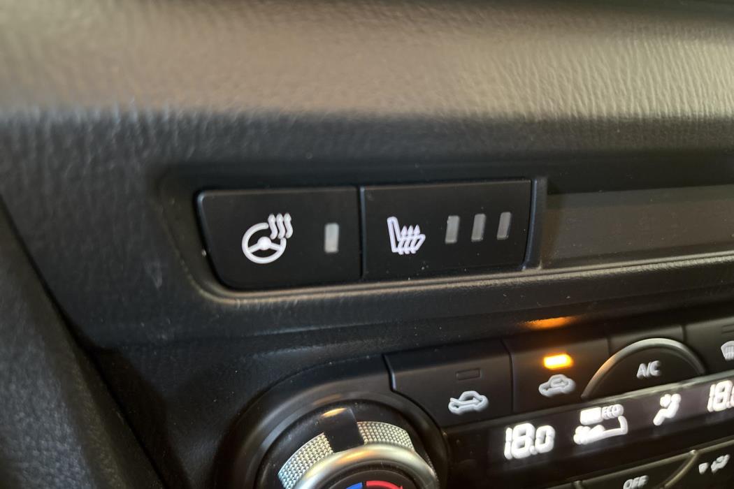 MAZDA Mazda3 2017