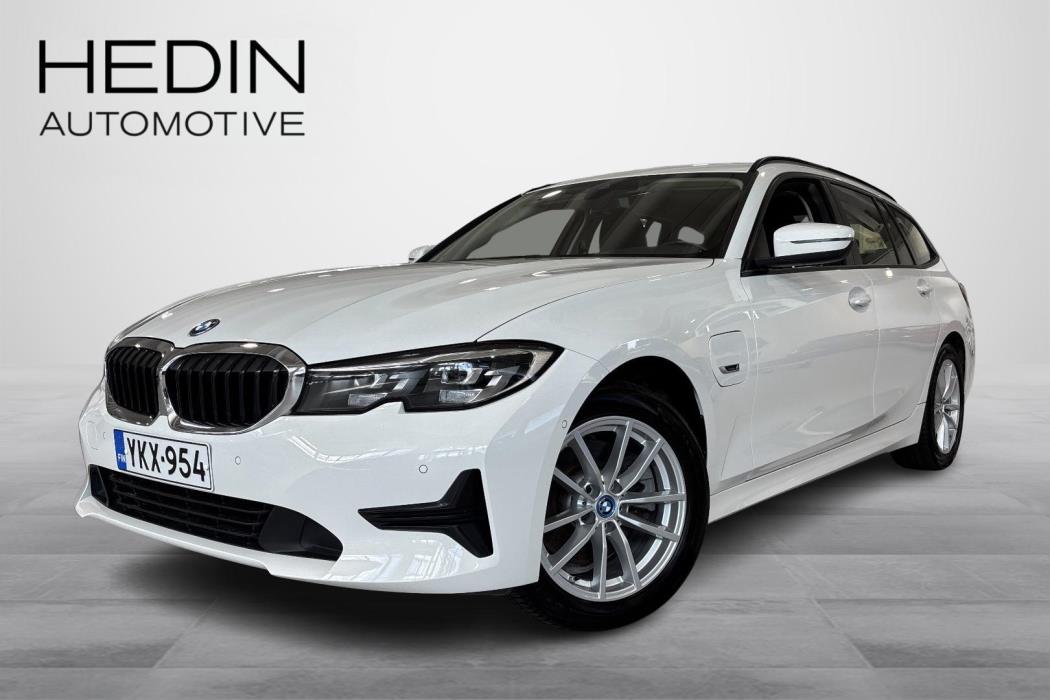BMW 320 2022