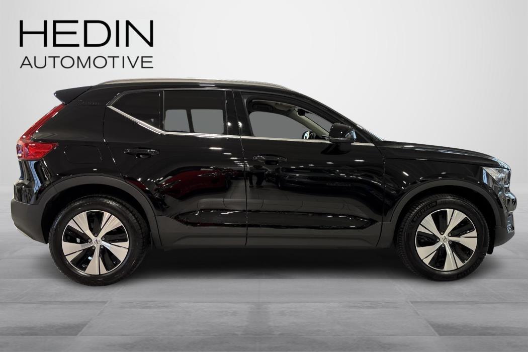 VOLVO XC40 2021