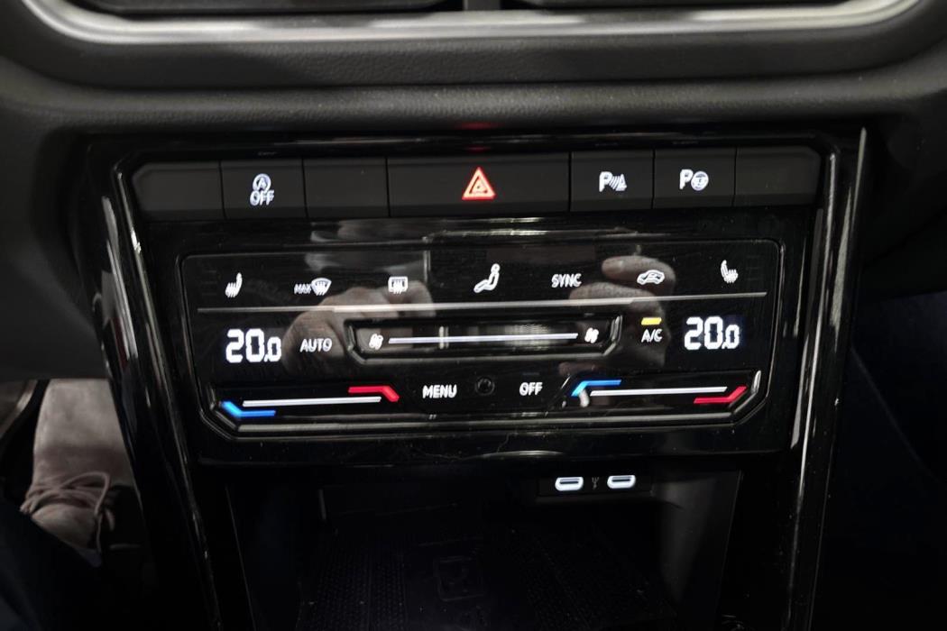 Volkswagen T-Roc 2024