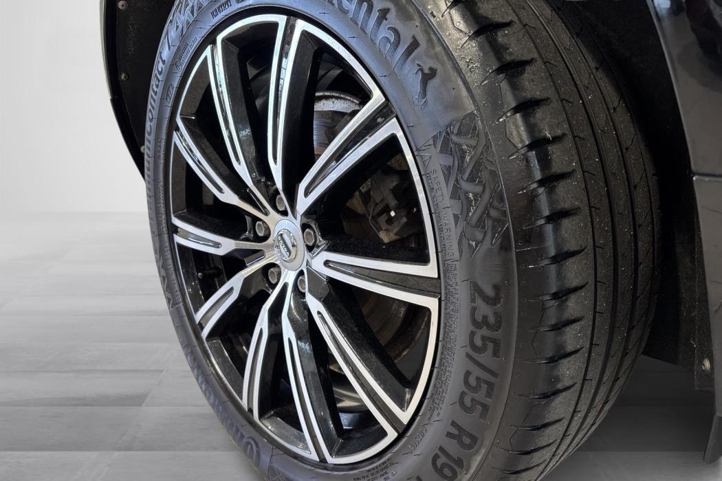 Volvo XC60 2021