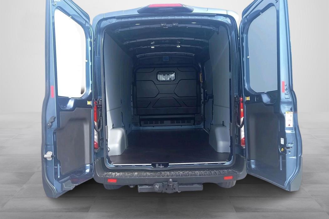 FORD TRANSIT 2025