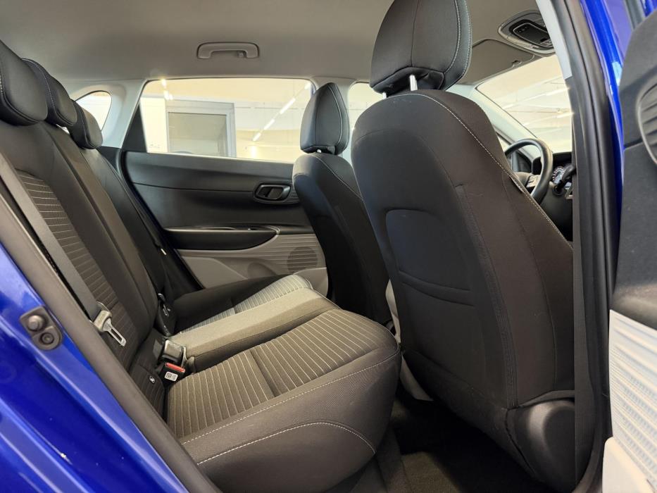 HYUNDAI i20 2021