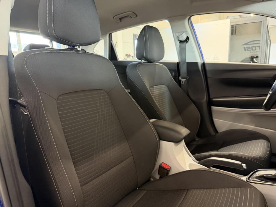 HYUNDAI i20 2021
