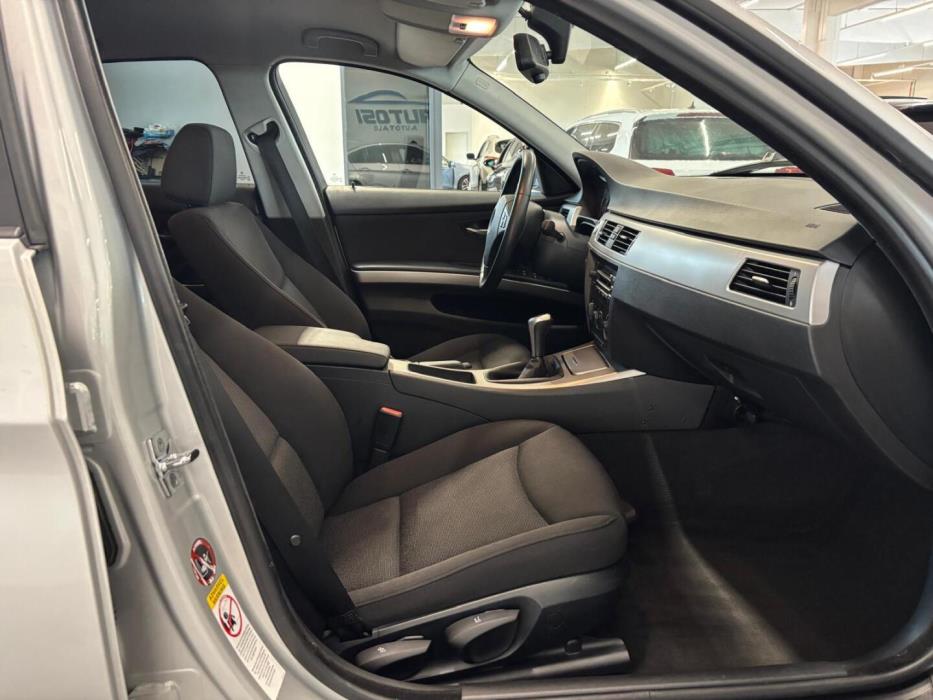 BMW 318 2007