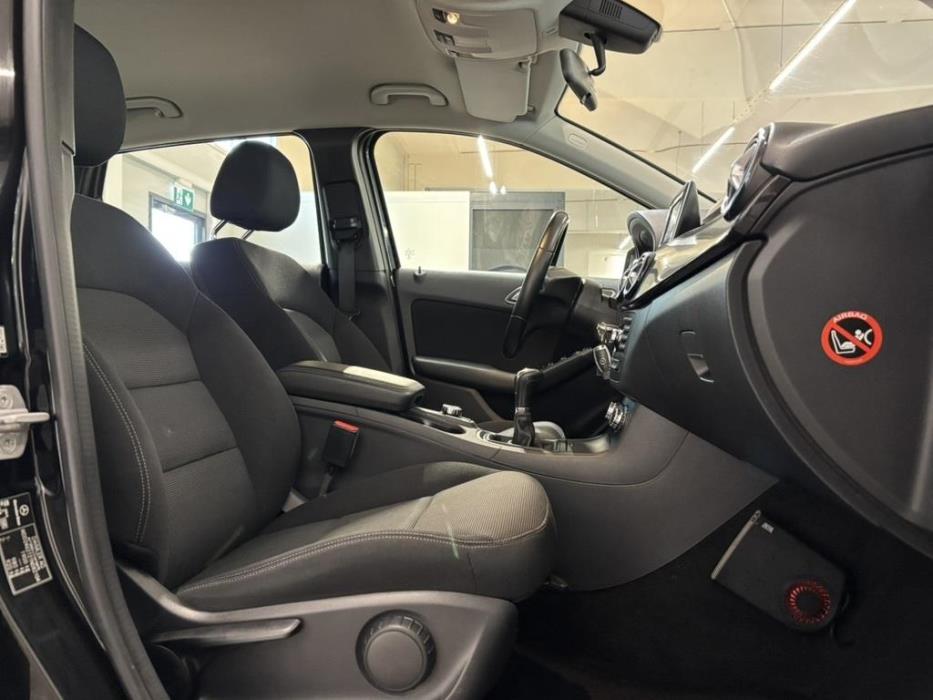 MERCEDES-BENZ B 2014