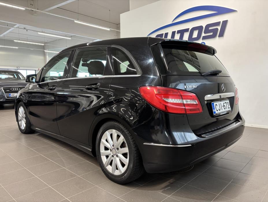 MERCEDES-BENZ B 2014