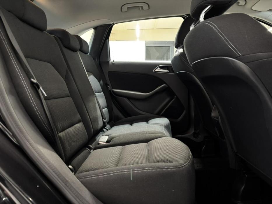 MERCEDES-BENZ B 2014