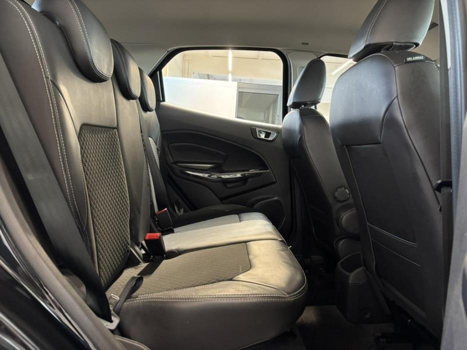 FORD EcoSport 2017
