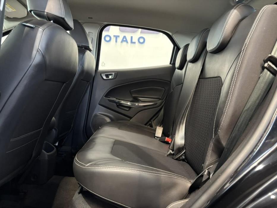FORD EcoSport 2017