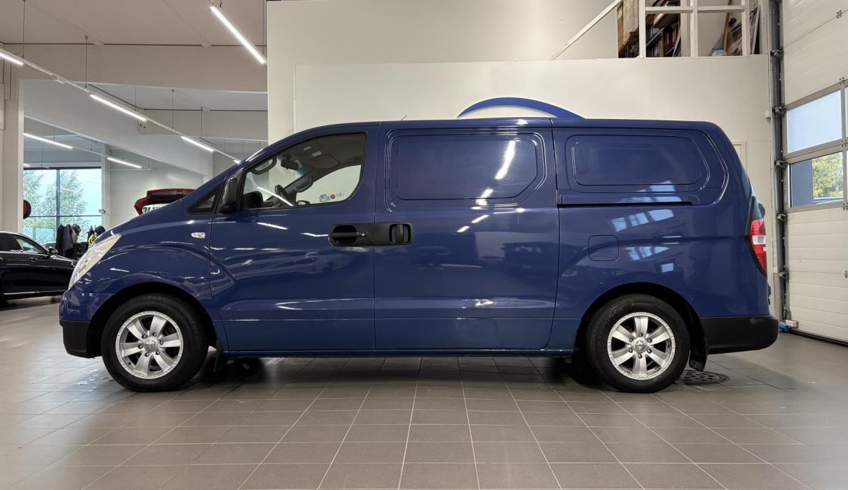 HYUNDAI H-1 2008