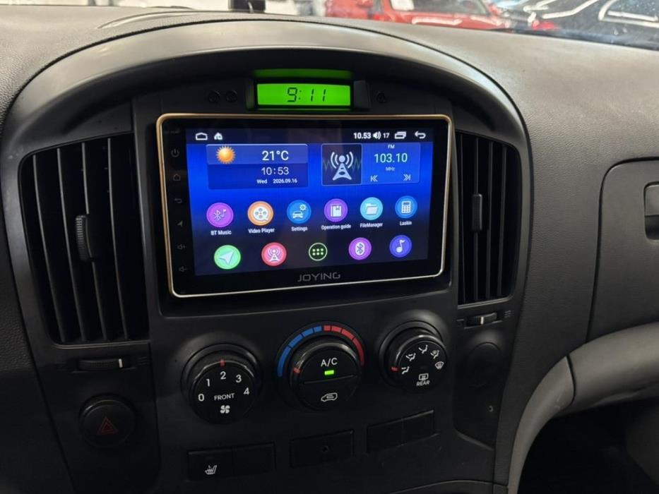 HYUNDAI H-1 2008