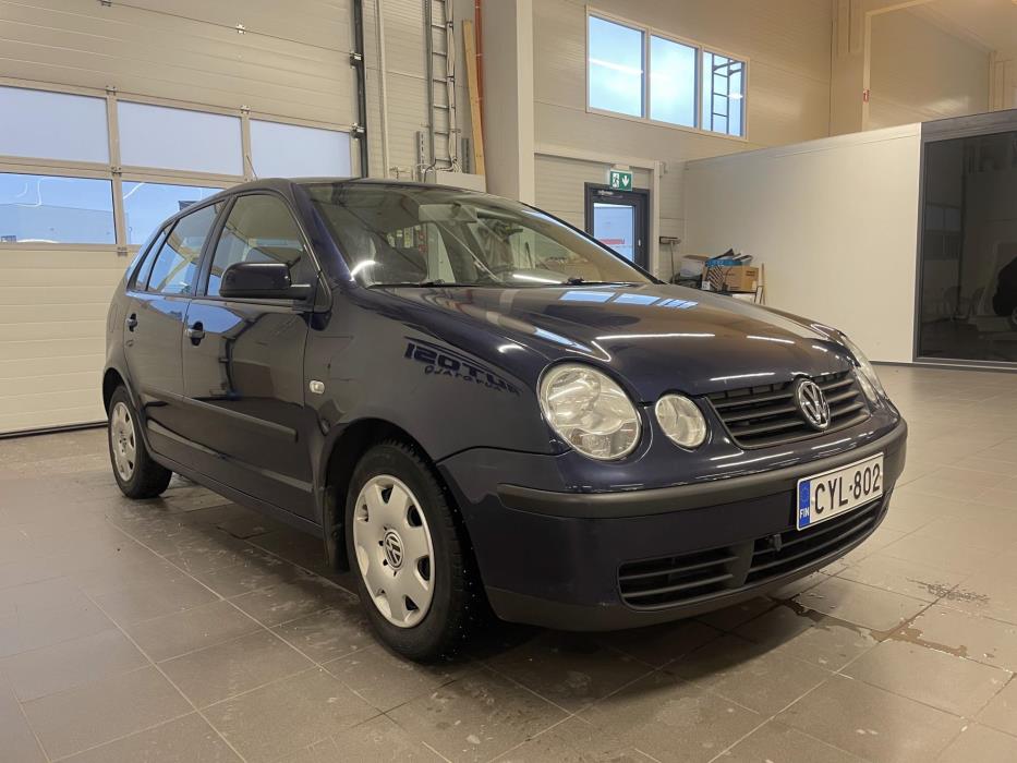 VOLKSWAGEN Polo 2005