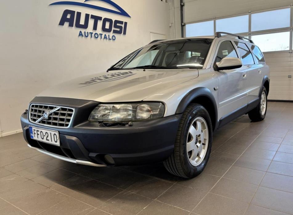 VOLVO XC70 2002