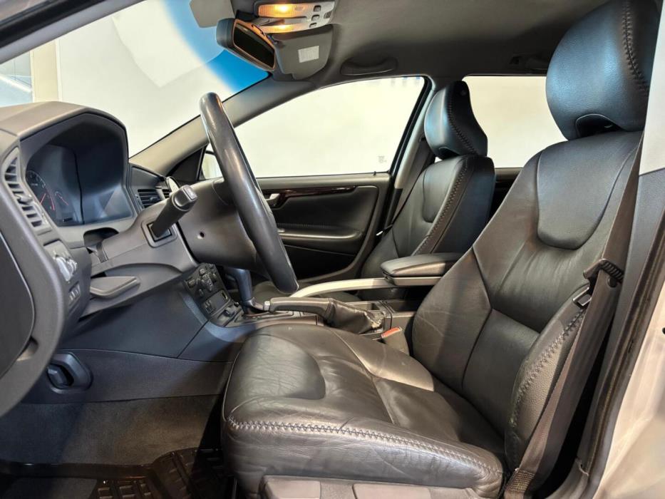 VOLVO XC70 2002