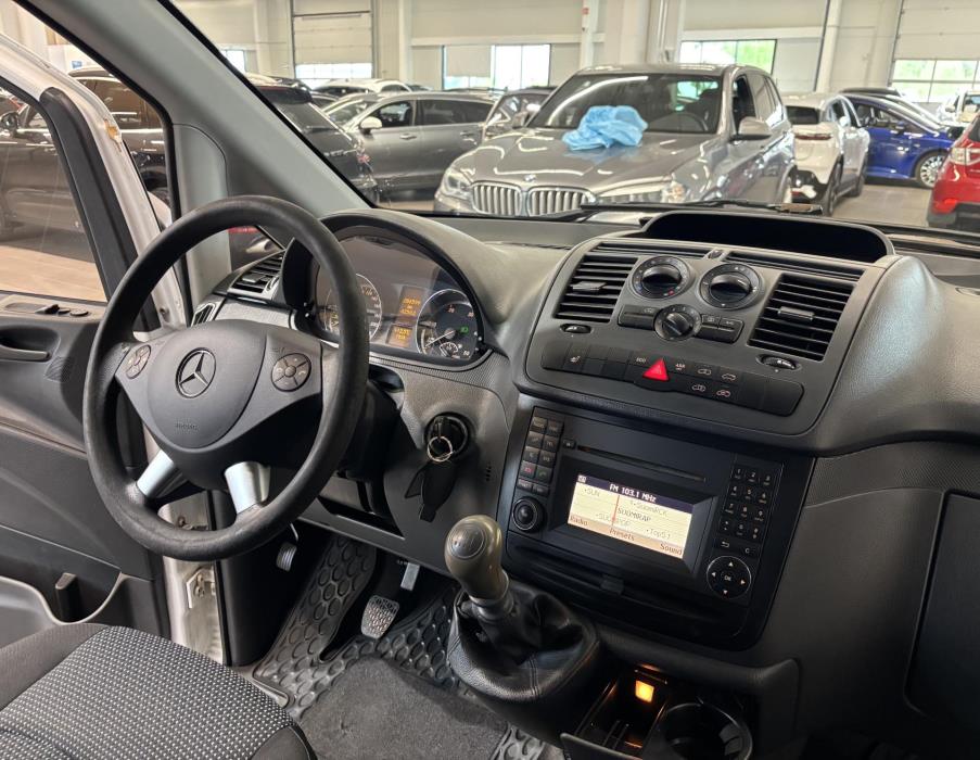 MERCEDES-BENZ Vito 2011