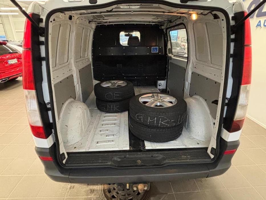 MERCEDES-BENZ Vito 2013