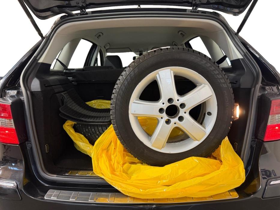 MERCEDES-BENZ B 2011