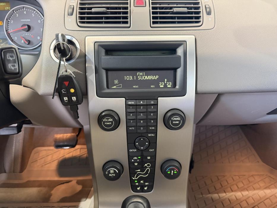 VOLVO V50 2006