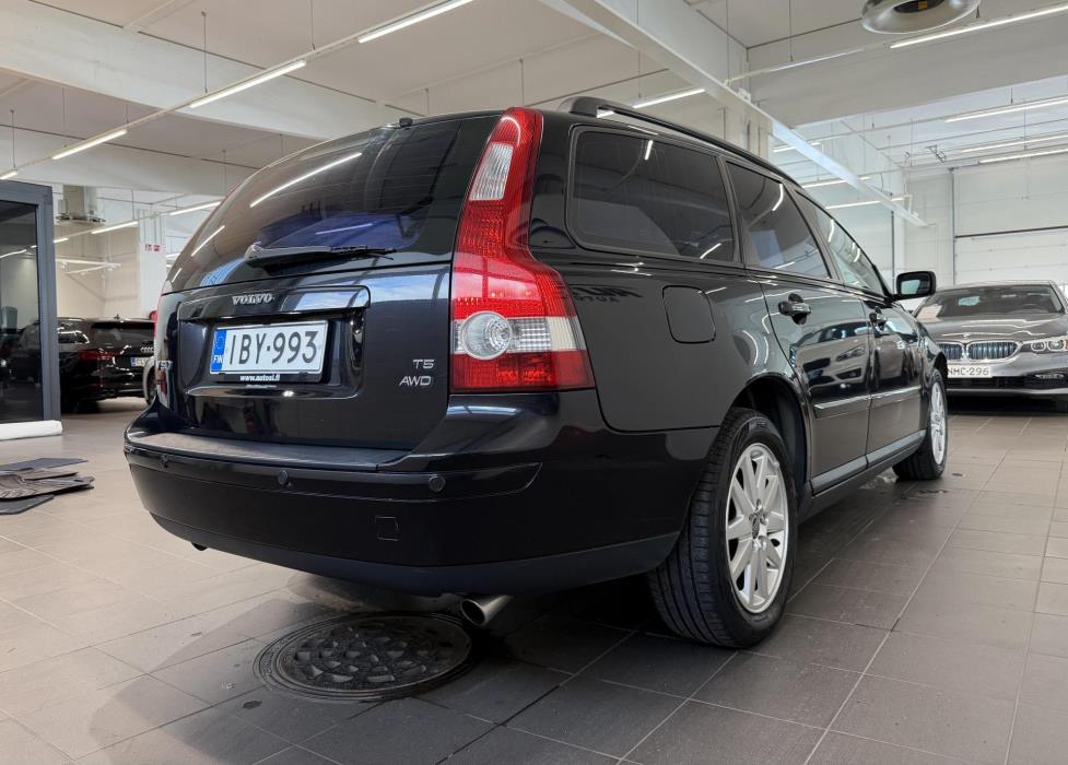 VOLVO V50 2006